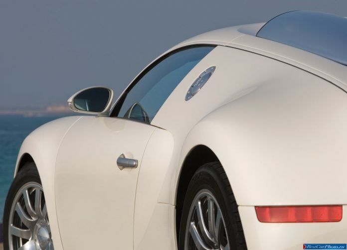 2009 Bugatti Veyron - фотография 68 из 89