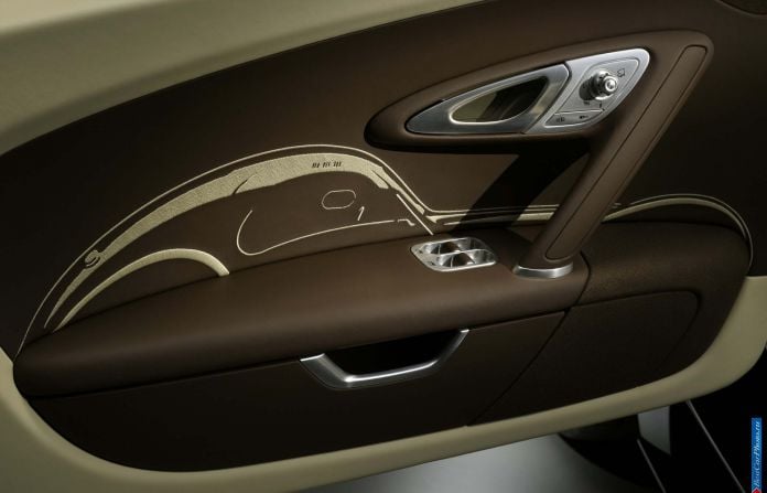2013 Bugatti Veyron Jean Bugatti - фотография 14 из 21