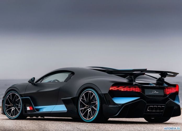2019 Bugatti Divo - фотография 6 из 59