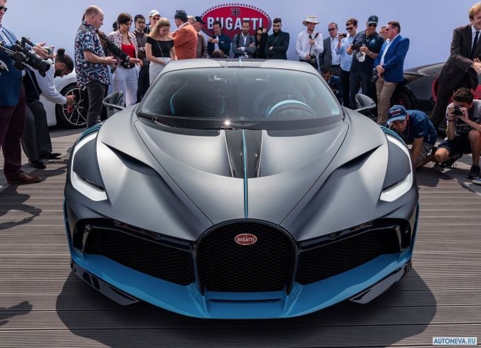 2019 Bugatti Divo - фотография 26 из 59