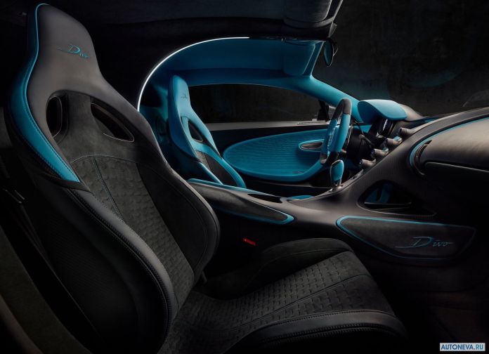 2019 Bugatti Divo - фотография 35 из 59