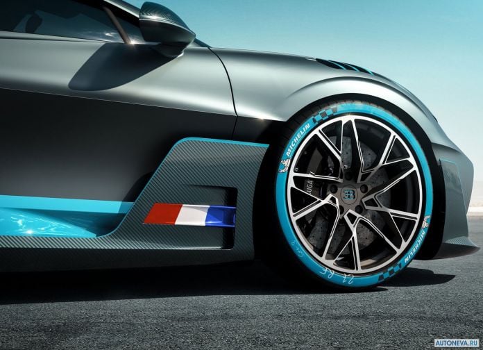 2019 Bugatti Divo - фотография 45 из 59