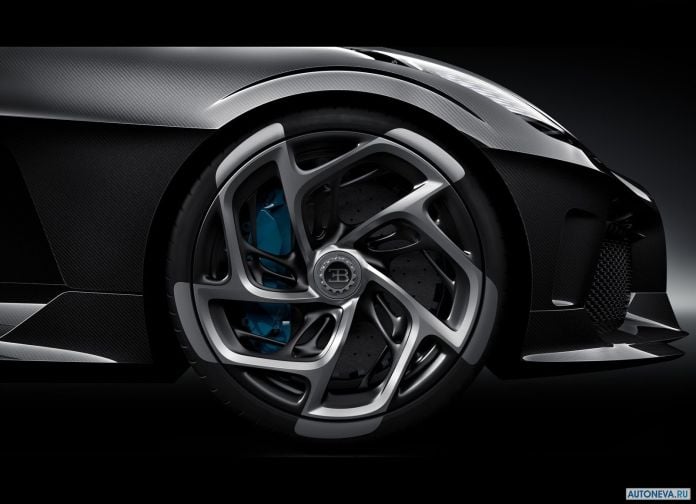 2019 Bugatti La Voiture Noire - фотография 23 из 36