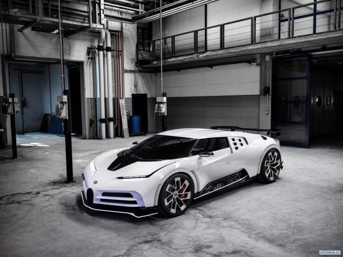 2020 Bugatti Centodieci - фотография 5 из 35