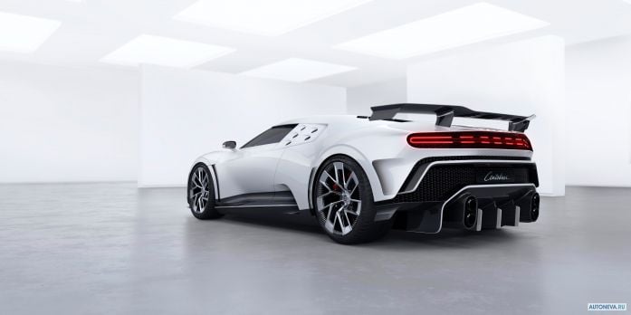 2020 Bugatti Centodieci - фотография 12 из 35