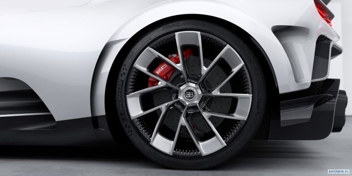 2020 Bugatti Centodieci - фотография 27 из 35