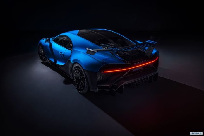 2021 Bugatti Chiron Pur Sport - фотография 13 из 38