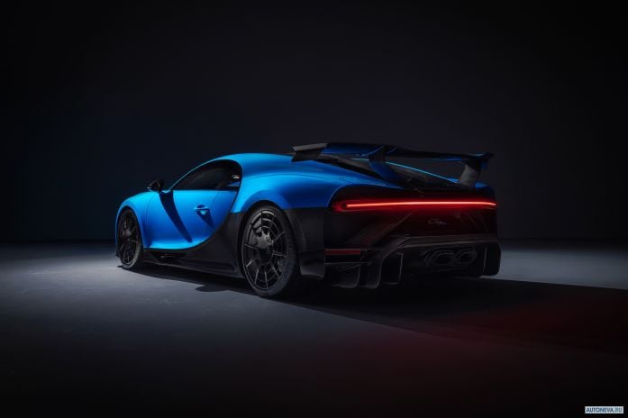 2021 Bugatti Chiron Pur Sport - фотография 14 из 38