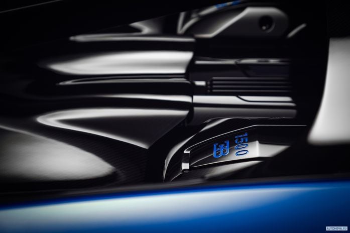 2021 Bugatti Chiron Pur Sport - фотография 36 из 38