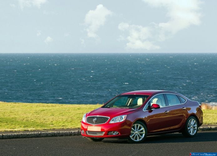 2012 Buick Verano - фотография 11 из 52