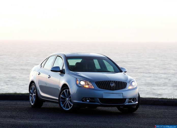 2012 Buick Verano - фотография 12 из 52