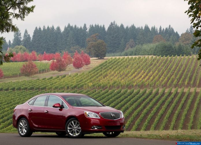 2012 Buick Verano - фотография 15 из 52