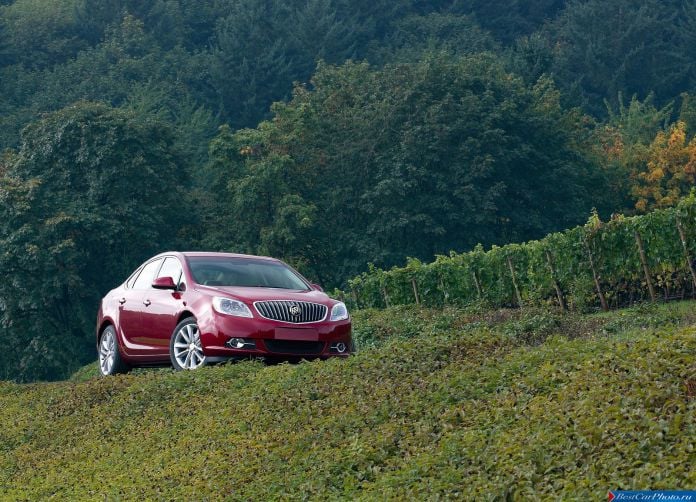 2012 Buick Verano - фотография 21 из 52