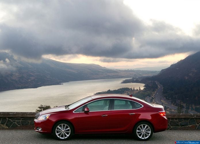 2012 Buick Verano - фотография 32 из 52