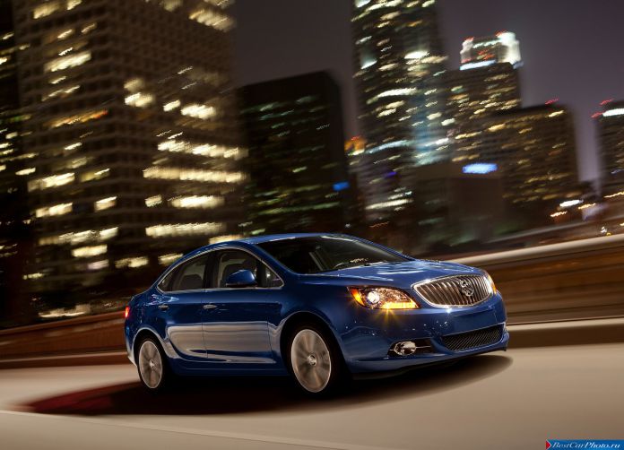 2013 Buick Verano Turbo - фотография 1 из 11