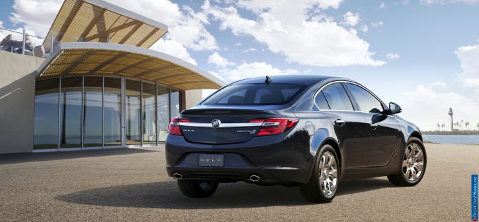 2014 Buick Regal - фотография 4 из 14