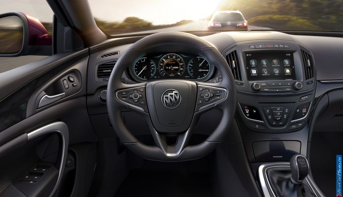 2014 Buick Regal - фотография 6 из 14