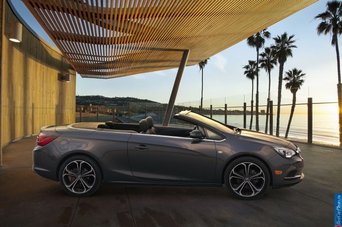 2016 Buick Cascada Convertible - фотография 4 из 15