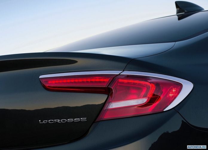 2017 Buick LaCrosse - фотография 34 из 41