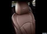 buick_2018_lacrosse_avenir_009.jpg