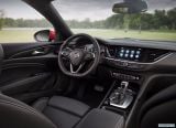 buick_2018_regal_gs_008.jpg