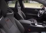 buick_2018_regal_gs_009.jpg