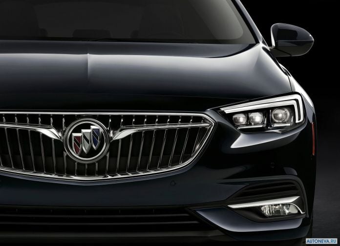 2018 Buick Regal Sportback - фотография 6 из 8
