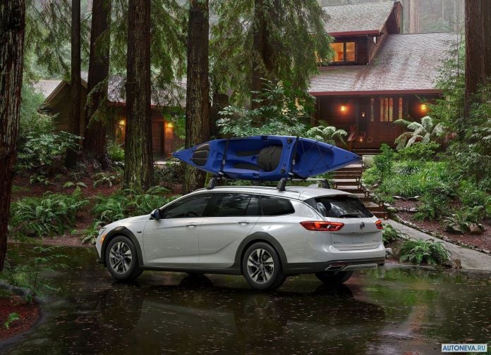 2018 Buick Regal TourX - фотография 2 из 11 2018 Buick Regal TourX - фотография 2 из 11