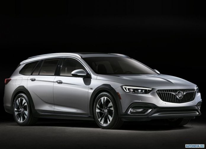 2018 Buick Regal TourX - фотография 3 из 11