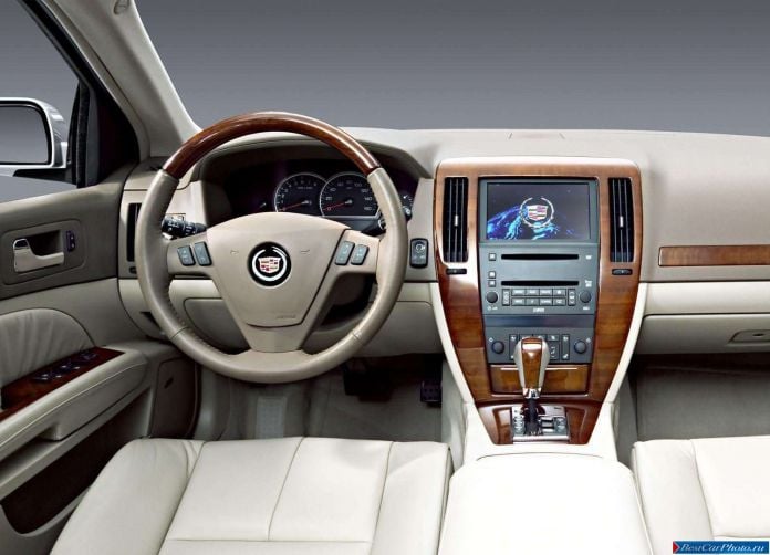 2005 Cadillac STS - фотография 6 из 30