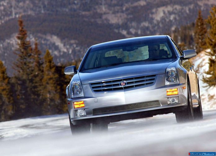 2005 Cadillac STS - фотография 14 из 30