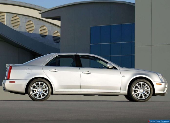 2005 Cadillac STS - фотография 17 из 30