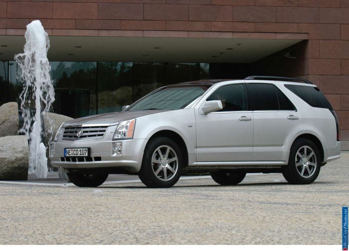 2005 Cadillac SRX Euro - фотография 4 из 13