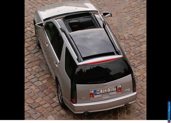 2005 Cadillac SRX Euro - фотография 12 из 13