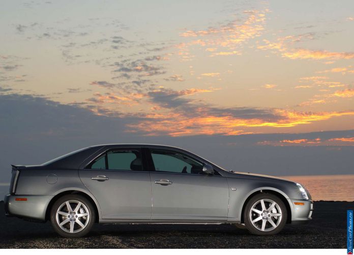 2005 Cadillac STS Euro - фотография 2 из 32