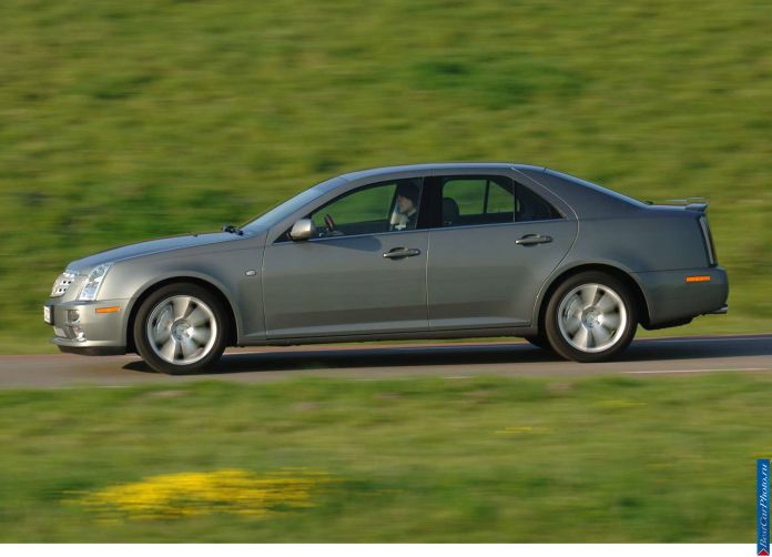 2005 Cadillac STS Euro - фотография 22 из 32