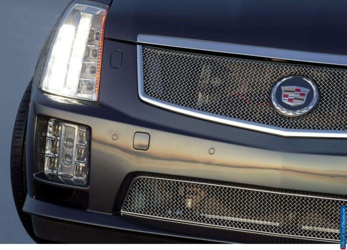 2005 Cadillac STS SAE 100 - фотография 31 из 38