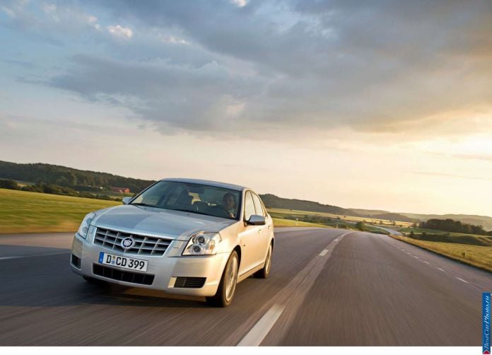 2006 Cadillac BLS - фотография 1 из 16