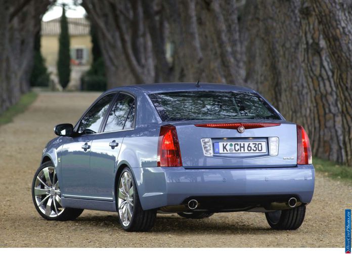 2006 Cadillac BLS - фотография 12 из 16