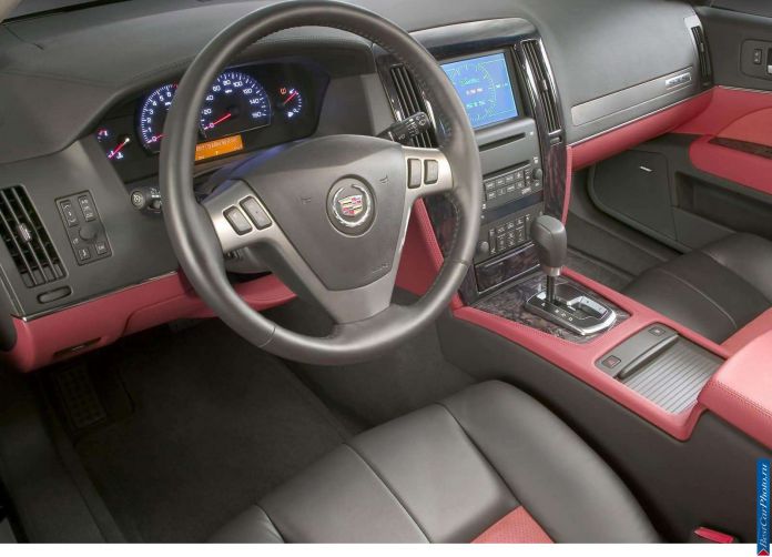 2006 Cadillac STSV - фотография 17 из 36 2006 Cadillac STSV - фотография 17 из 36