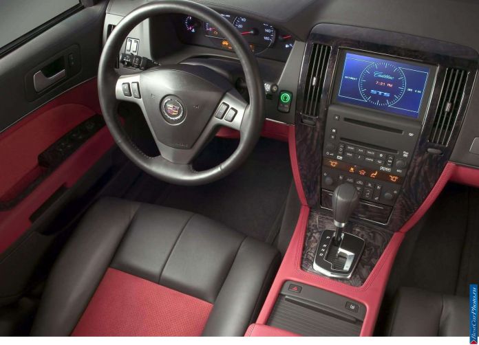 2006 Cadillac STSV - фотография 18 из 36