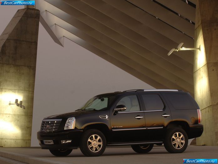 2007 Cadillac Escalade European Version - фотография 13 из 59