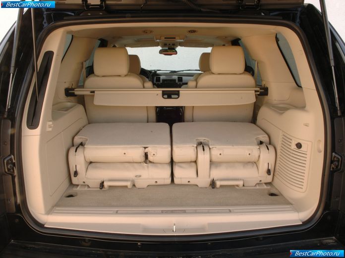 2007 Cadillac Escalade European Version - фотография 40 из 59