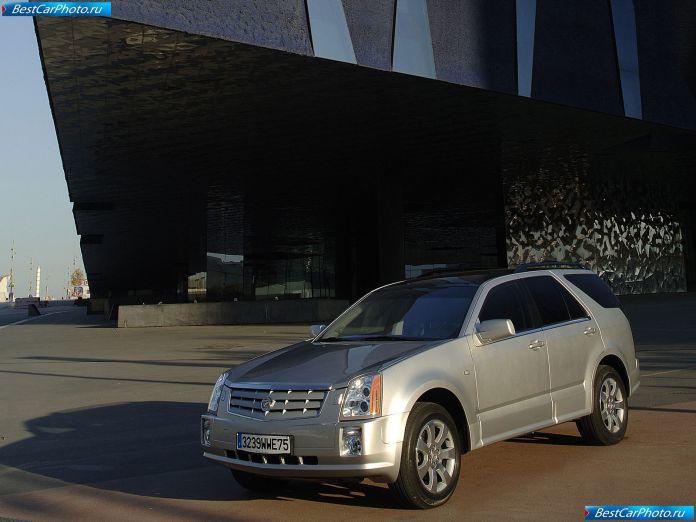 2007 Cadillac Srx European Version - фотография 9 из 27