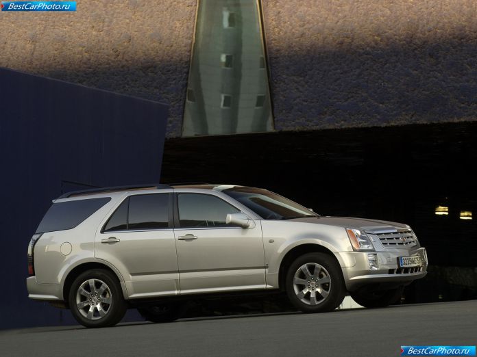 2007 Cadillac Srx European Version - фотография 12 из 27