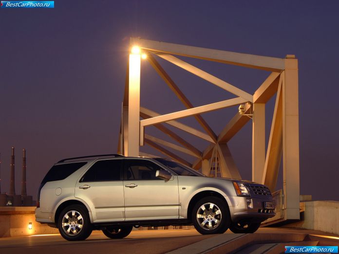 2007 Cadillac Srx European Version - фотография 14 из 27