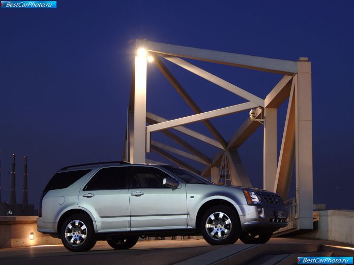 2007 Cadillac Srx European Version - фотография 15 из 27