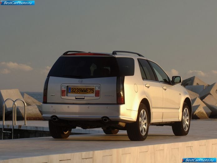 2007 Cadillac Srx European Version - фотография 18 из 27