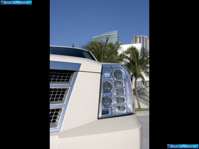 2008 Cadillac Escalade Platinum - фотография 9 из 10