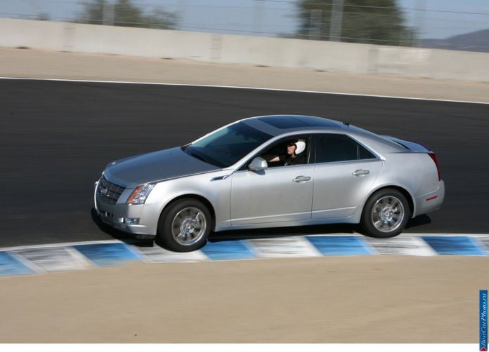 2008 Cadillac CTS - фотография 37 из 145